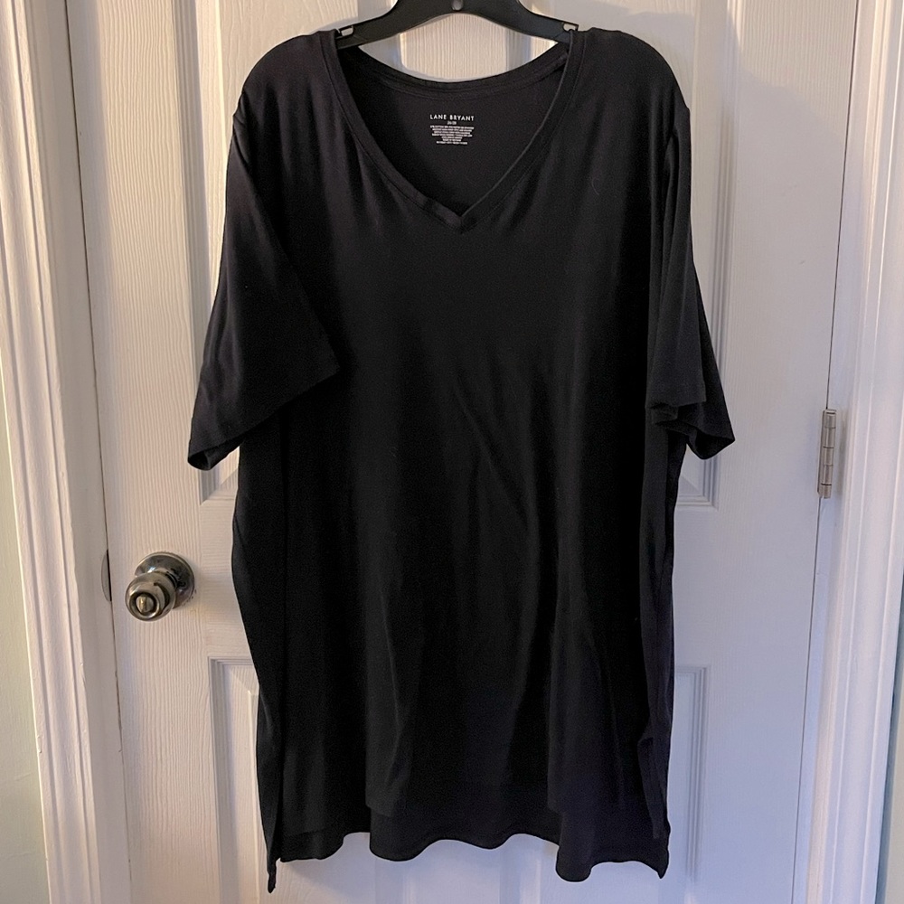 Lane Bryant Navy Blue V neck tee Size 26/28